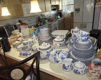 England made Blue & white set