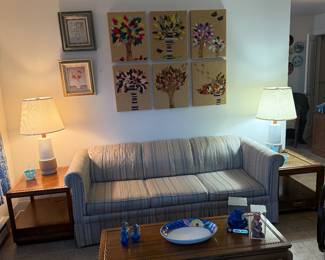 Living Room
Sleeper sofa, coffee table and end tables