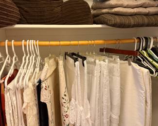 Bedroom Closet
Linens, pillows, cushions