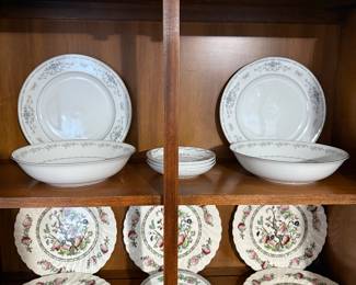 Kitchen
Plates