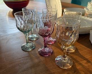 Dining Room
Stemware