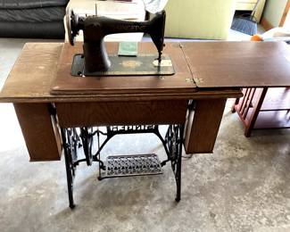 Singer sewing machine