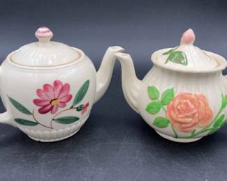 Shawnee pottery teapots