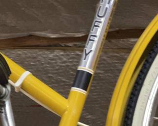 Collectible Vintage Like New 1971 HUFFY Women’s Bicycle * 3 Speed Cylinder * RARE FIND!