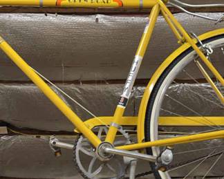 Collectible Vintage HUFFY 1971 Men’s Open Road Bicycle * 3 Speed Cylinder * RARE FIND!