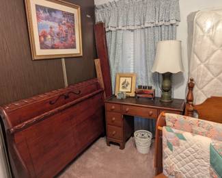 Bedroom Furniture, Quilts, Artwork