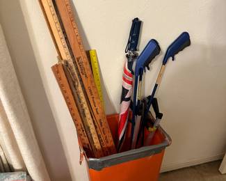 Yardsticks, Umbrella, Grabbers