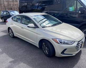 2017 Hyundai Elantra 77k miles
