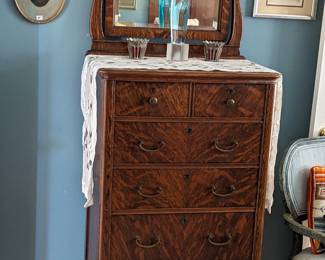 ANTIQUE HI-BOY CHEST OF DRAWERS 