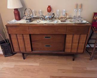 MCM  SERVER WITH SLIDING DOORS AND 3 UPPER DRAWERS