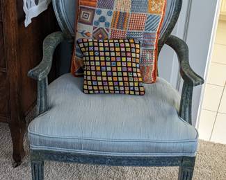 BLUE UPHOLSTERED VINTAGE CHAIR PAINTED IN BLUE FAUX MARBLE COLOR