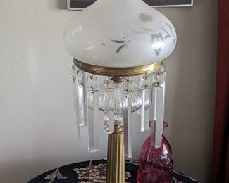 ANTIQUE MARBLE BASE BRASS COLUMN LAMP WITH PRISM SHADE HOLDER