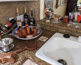 KITCHEN ITEMS