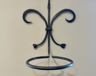 Plant holder