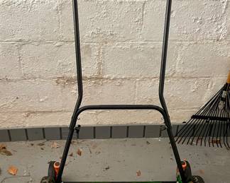 Scott’s 20” Manual Mower