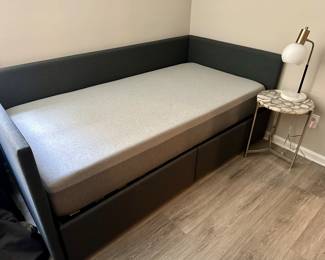 Daybed with Caspar Mattress