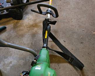 John Deere Weed Whacker 