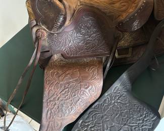 Awesome Western Saddle