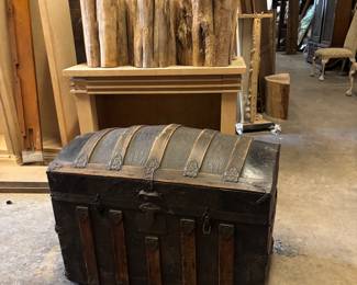 Antique Victorian Unique Humpback Dome Steamer Trunk Chest