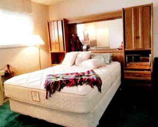 $100 - Queen bed unit SOLD