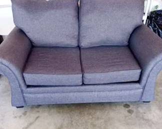 $50 - Love seat