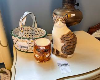 Ceramic Portuguese Basket, Vintage Ceramic Tabby Cat