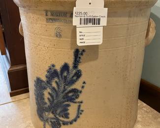 Norton & Co 6 Gallon Crock