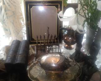 Sisverplate, old frames, Griffen bronze candlesticks 1860s spooner stereo slides ++++
