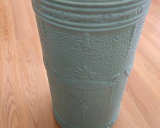 Roseville umbrella stand