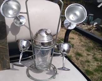 Vintage art deco chrome liqour set