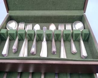 Silverplate flatware