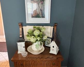 Tabletop decorative accessories