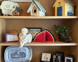 Birdhouses, Wilton Armetale and frames