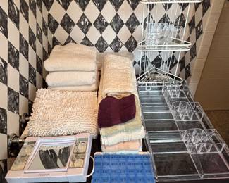 Towels and drawer accessories