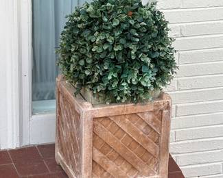 Outdoor decor
