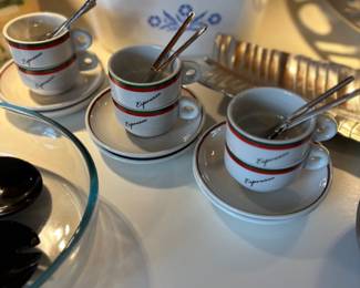 Espresso set so cute!
