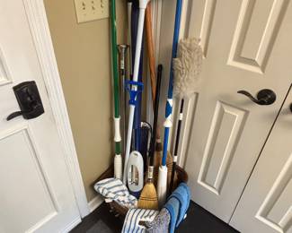 Mops, brooms and mop heads
