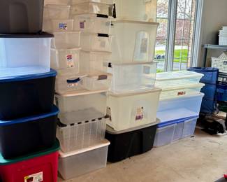 Storage totes