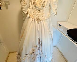 Wedding dress