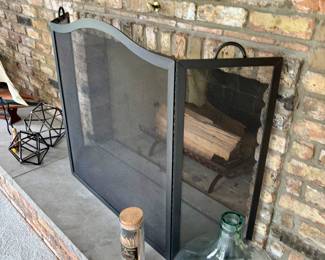 Fireplace screen
