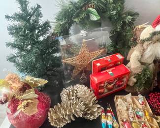 Holiday decor