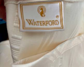 Waterford table linens