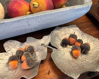 Faux fruits and nuts