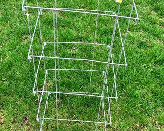 Tomato cages (9)