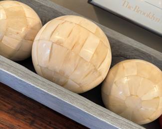 Decorative orbs