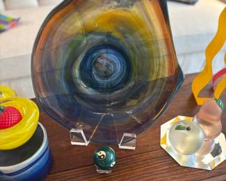 Art glass by "Peter Bamhall" signed piece