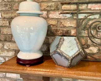 Ginger jar and misc decor