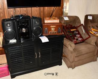 0508Family Room