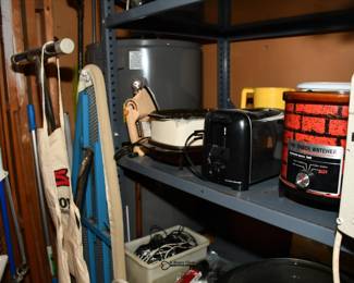 1004Laundry Room