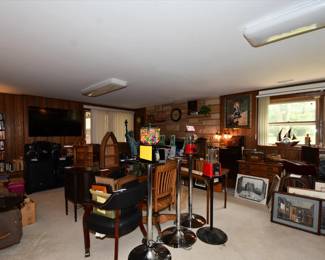 0460Family Room